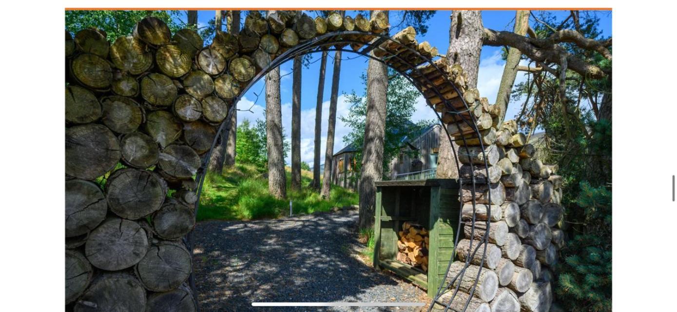 Dalnoid Cottages & Treehouses Nr Glenshee Zewnętrze zdjęcie
