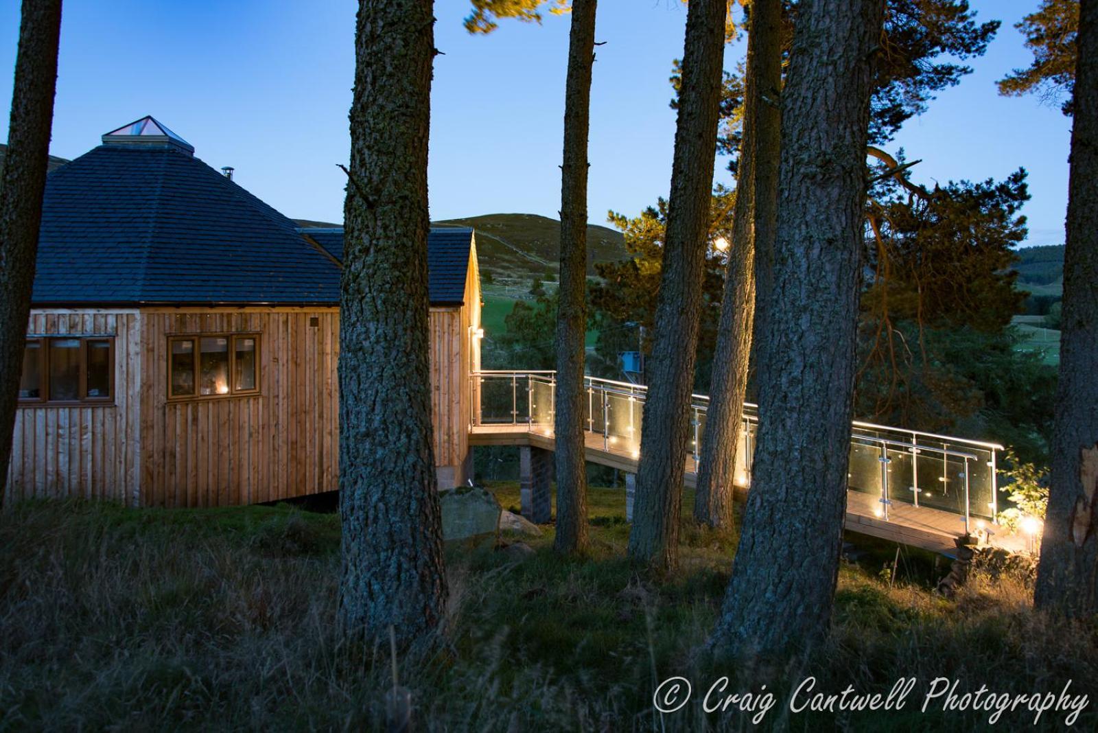 Dalnoid Cottages & Treehouses Nr Glenshee Zewnętrze zdjęcie
